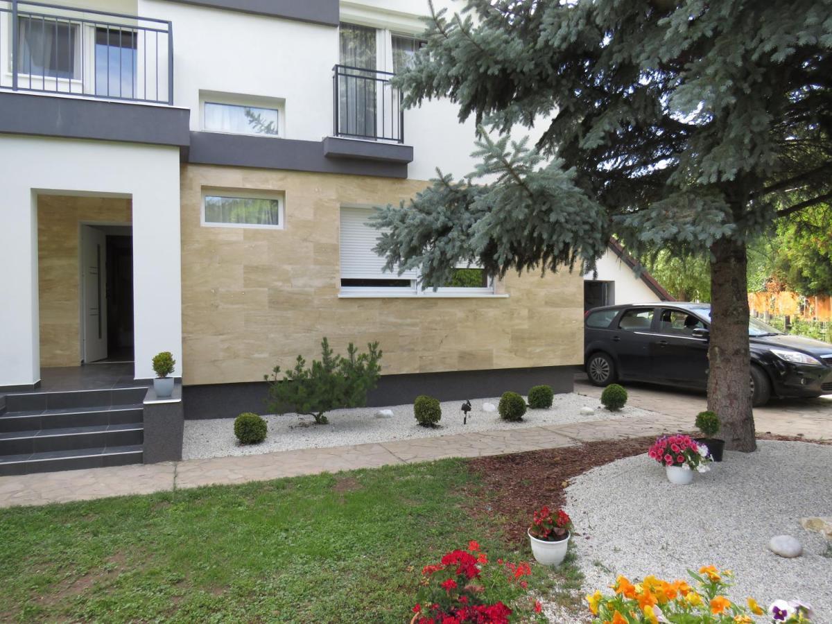 Art Inn Apartmanhaz Balaton-Gyenesdiás Eksteriør billede