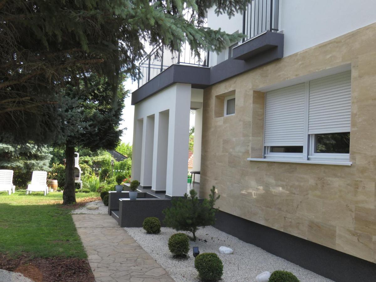 Art Inn Apartmanhaz Balaton-Gyenesdiás Eksteriør billede